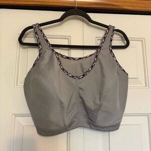 Glamorise MagicLift Seamless Wirefree Sports Bra‎